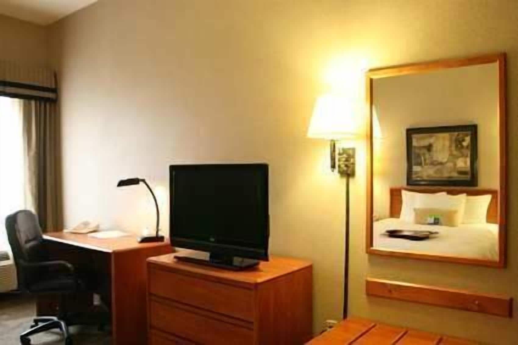 Hampton Inn Columbus/Taylorsville Edinburgh Dış mekan fotoğraf