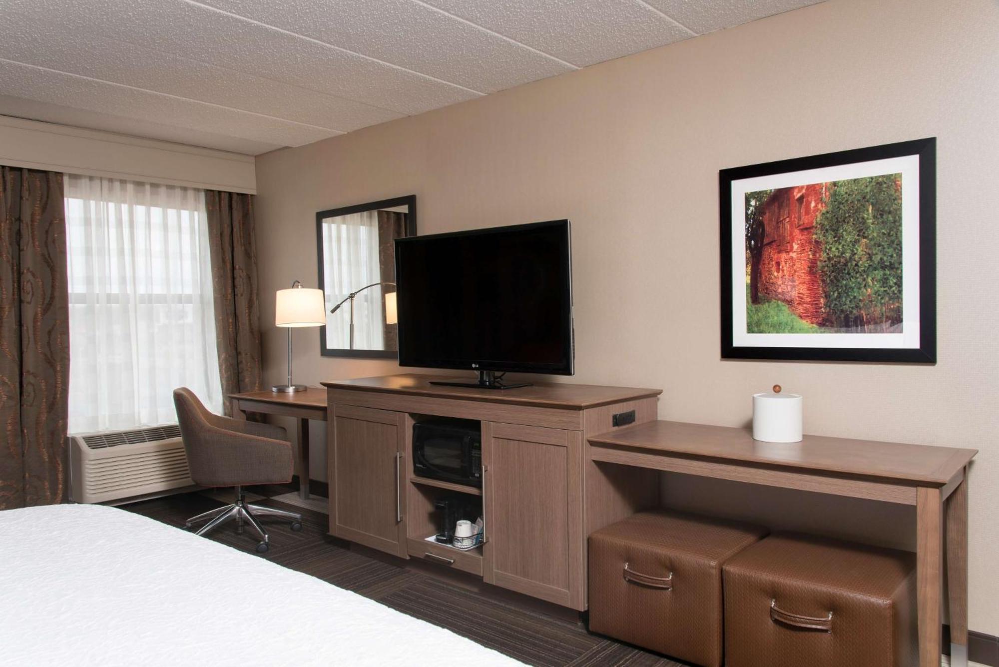 Hampton Inn Columbus/Taylorsville Edinburgh Dış mekan fotoğraf